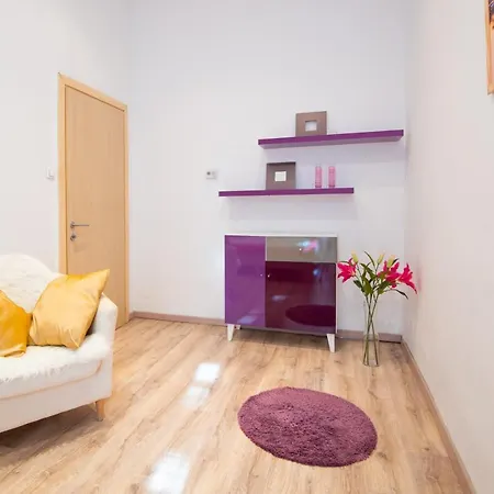 Standard By Hi5 - West End Center Budapeszt