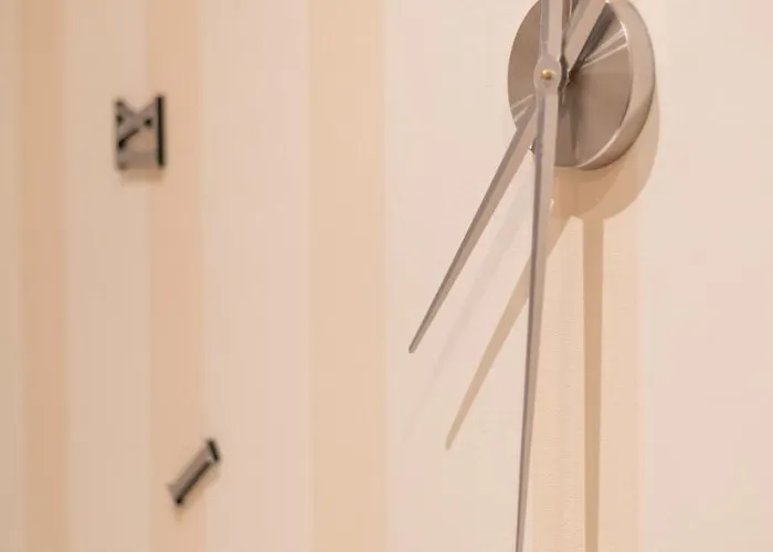 Standard By Hi5 - West End Center Apartament *