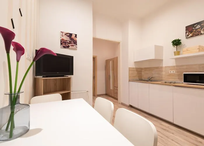 Standard By Hi5 - West End Center Apartament Budapesta