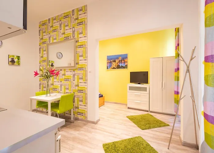 Standard By Hi5 - West End Center Budapeszt