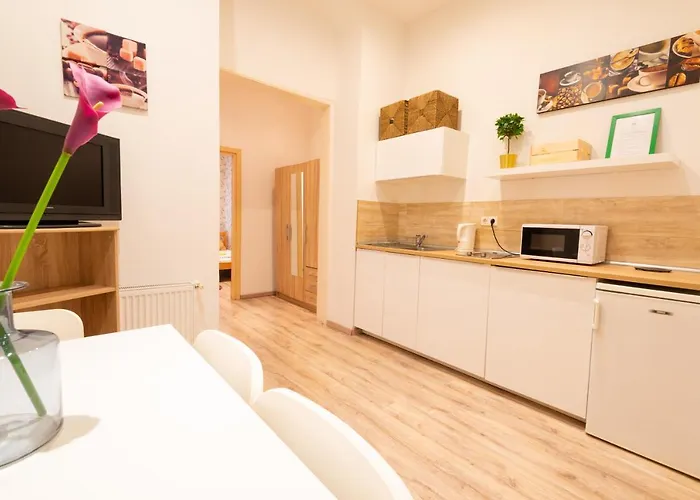 Standard By Hi5 - West End Center Apartament *